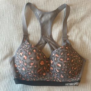 Gently used Victoria’s Secret sports bra.